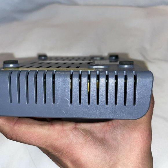 ZHONE 1511-A1-NA ADSL2+ GRAY DSL INTERNET BRIDGE ROUTER MODEM SINGLE PORT - Picture 3 of 12